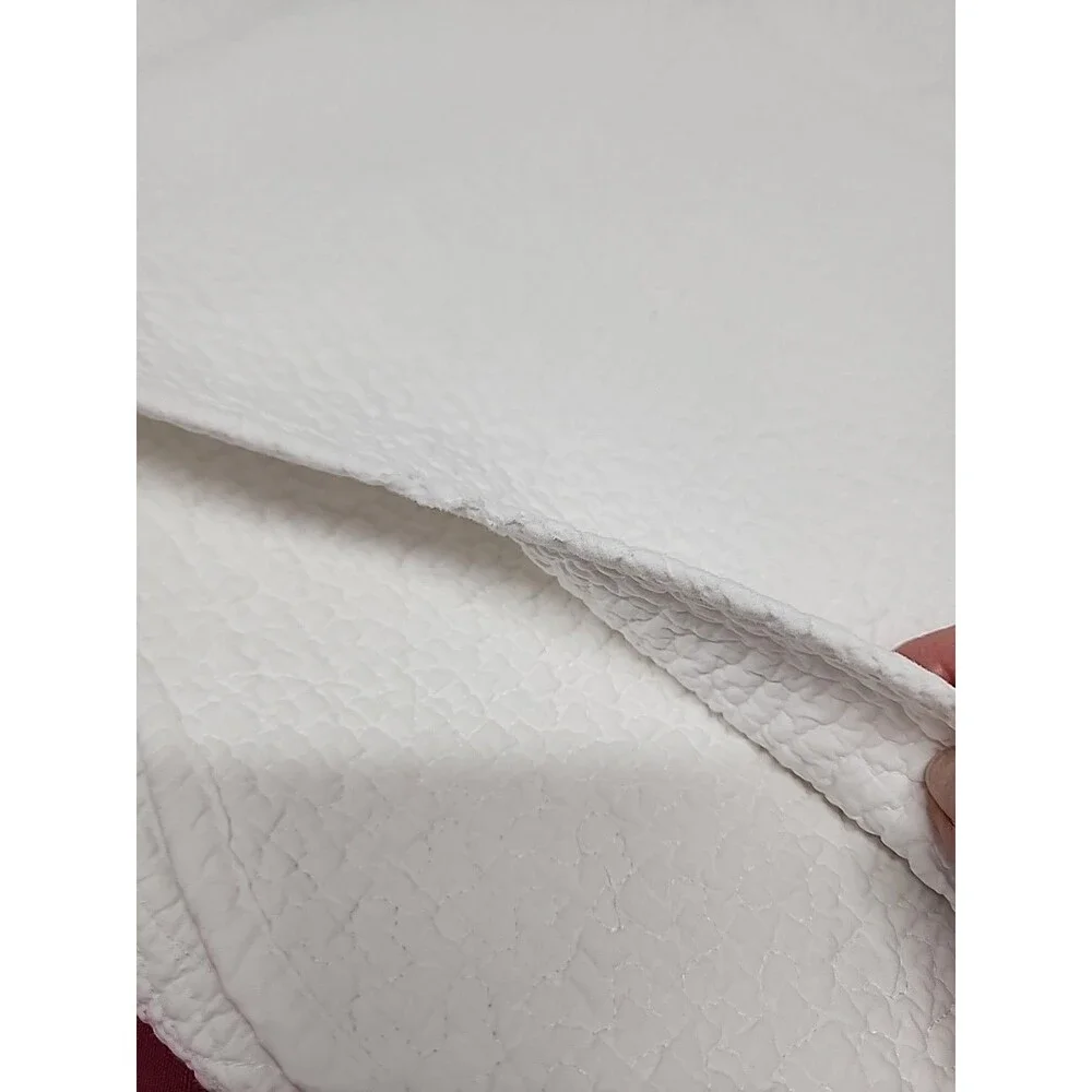 PotteryBarn Matelasse Bedspread White Quilted Medallion Design Queen Cottagecore